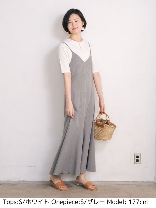 ペプラムTシャツ
